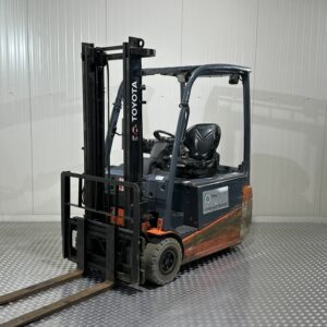 TOYOTA 8FBET16 - Vorkheftruck Elektro