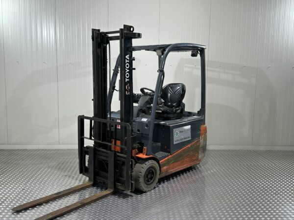 TOYOTA 8FBET16 - Vorkheftruck Elektro