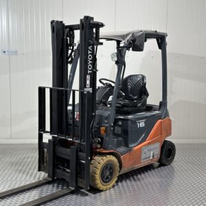 TOYOTA 8FBMK16T - Forklift Electric