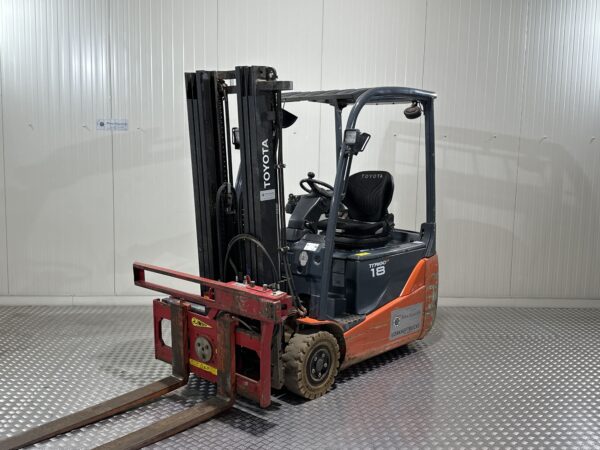 TOYOTA 8FBE18T - Vorkheftruck Elektro