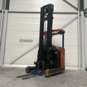 BT RRE140 - Reachtruck