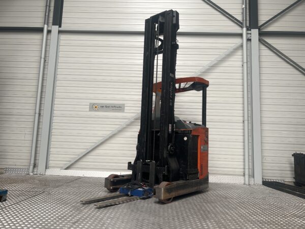 BT RRE140 - Reachtruck