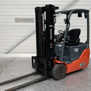 TOYOTA 8FBEK16T - Vorkheftruck Elektro
