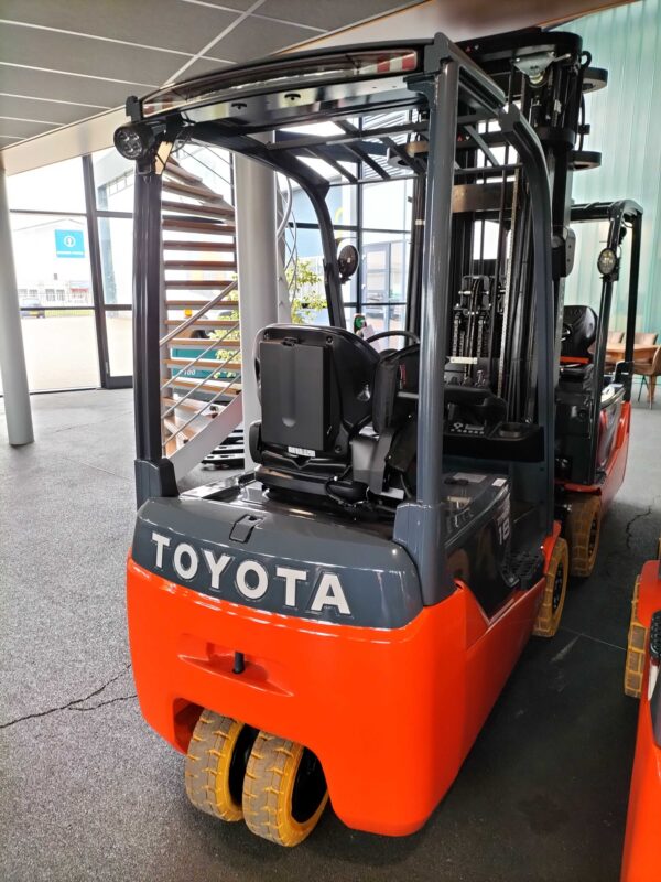 TOYOTA 8FBE18T - Vorkheftruck Elektro - Afbeelding 2