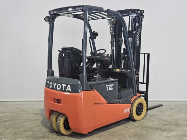 TOYOTA 8FBEK16T - Vorkheftruck Elektro