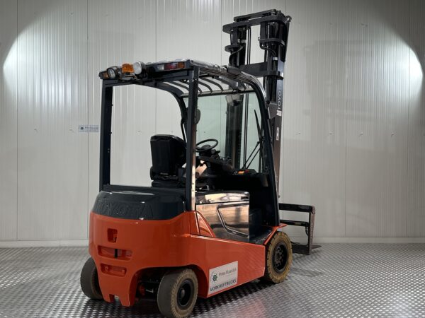 TOYOTA 8FBMK30T - Vorkheftruck Elektro - Afbeelding 2