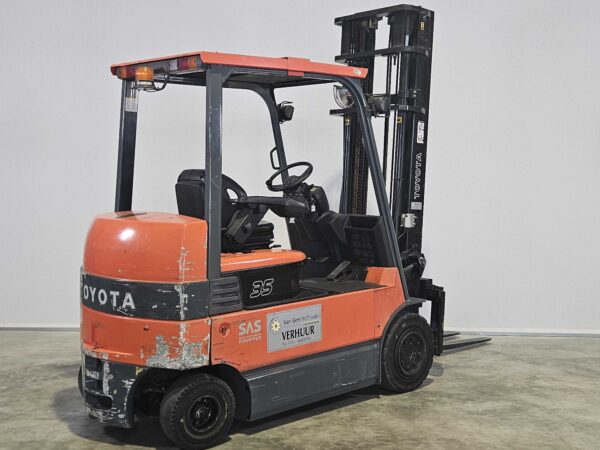 TOYOTA 7FBMF35 - Vorkheftruck Elektro