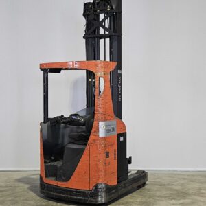 BT RRE140 - Reachtruck