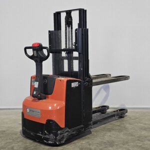 BT SWE200D - Stacker Electric