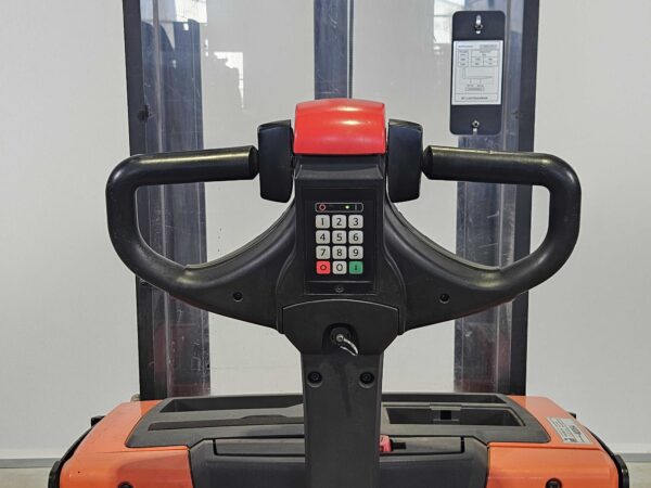 BT SWE120 - Stapelaar Elektro - Afbeelding 4
