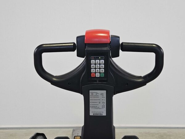 BT LPE200 - Pallettruck Elektro - Afbeelding 4