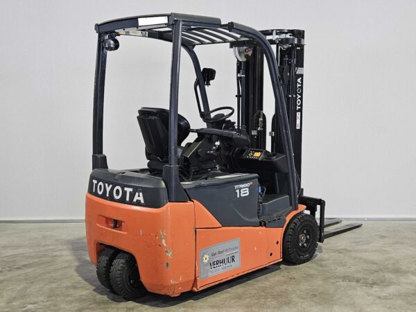TOYOTA 8FBE18T - Forklift Electric