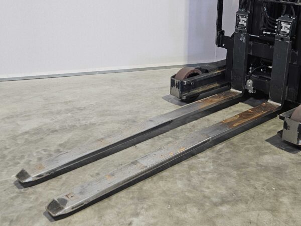 TOYOTA RRE160 - Reachtruck - Afbeelding 4