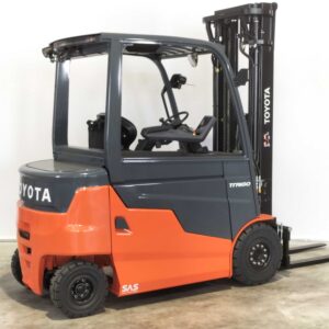 TOYOTA 9FBM25T - Forklift Electric