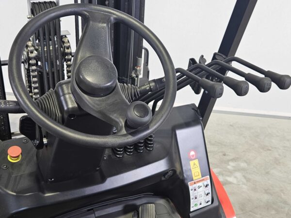EP EFL253-B - Vorkheftruck Elektro - Afbeelding 3