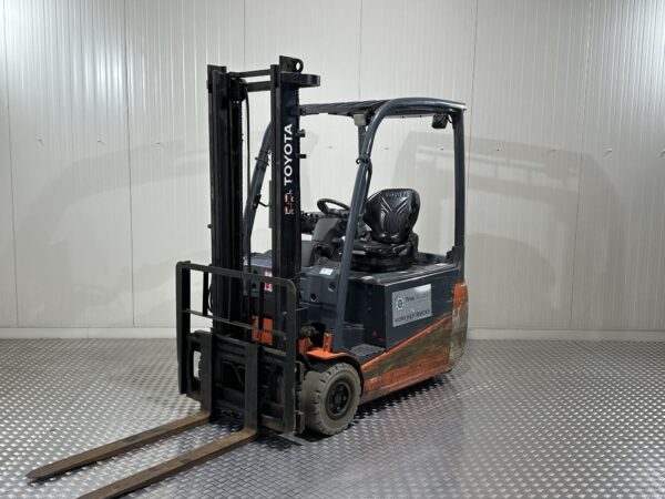 TOYOTA 8FBET16 - Vorkheftruck Elektro