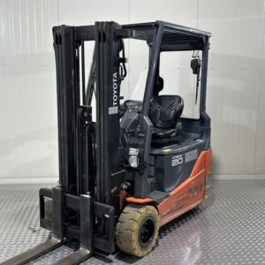 TOYOTA 8FBE20T - Vorkheftruck Elektro