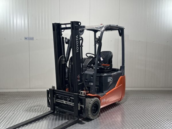 TOYOTA 8FBE20T - Vorkheftruck Elektro