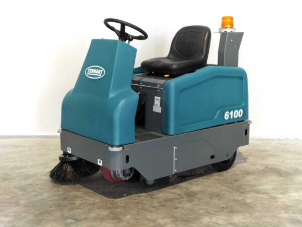 TENNANT 6100 - Veegmachine
