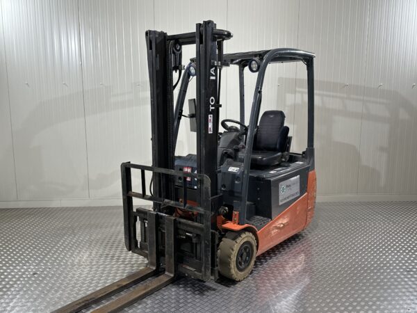 TOYOTA 8FBET16 - Vorkheftruck Elektro