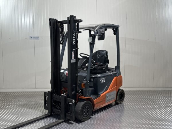 TOYOTA 8FBMK16T - Vorkheftruck Elektro