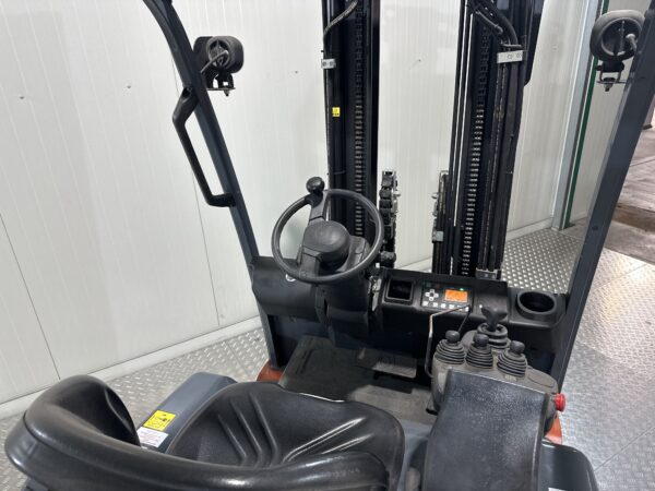 TOYOTA 8FBMT25 - ***Vorkheftruck Elektro*** - Afbeelding 3