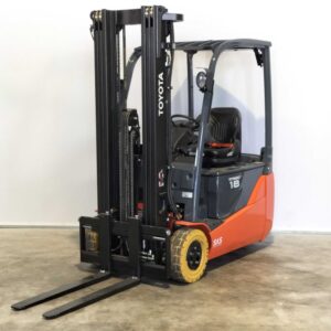 TOYOTA 8FBE18T - Vorkheftruck Elektro