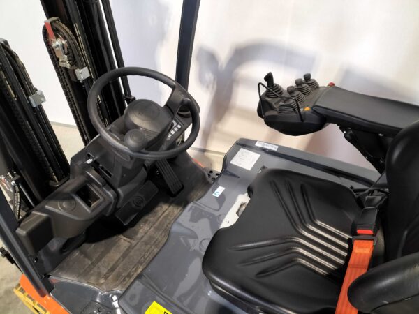 TOYOTA 8FBE18T - Vorkheftruck Elektro - Afbeelding 3