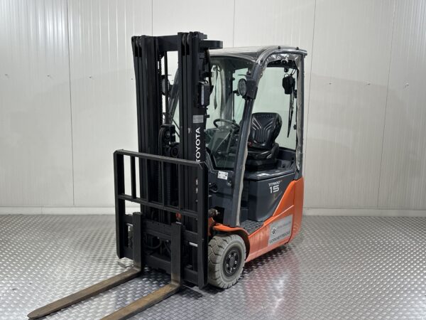 TOYOTA 8-FBE15T - Vorkheftruck Elektro