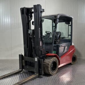 TOYOTA 8-FBMT-50 - Forklift Electric
