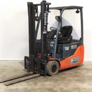 TOYOTA 8FBE18T - Vorkheftruck Elektro