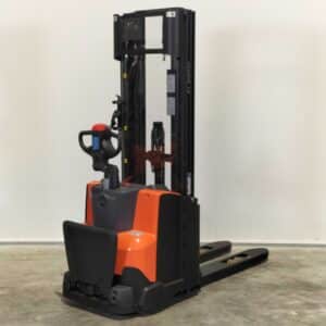 TOYOTA SWE120L - Stapelaar Elektro